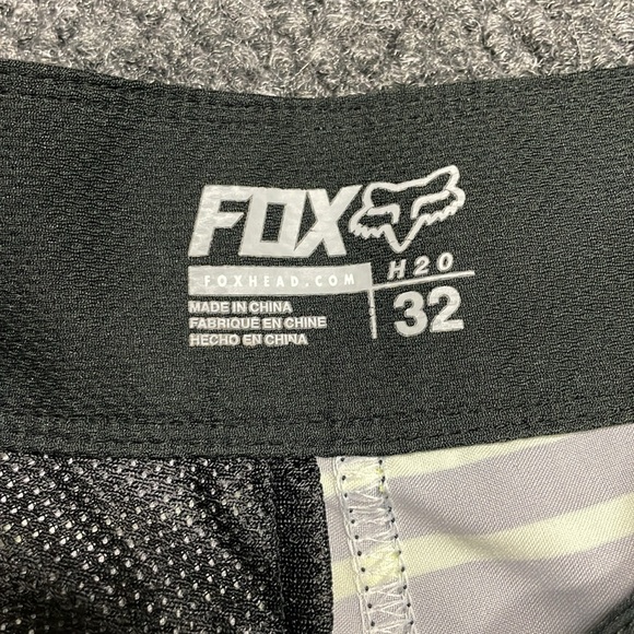 FOX H20 Racing Motorcross Board Shorts Swim Trunks Pull on Black Yellow Size 32 - Picture 3 of 4